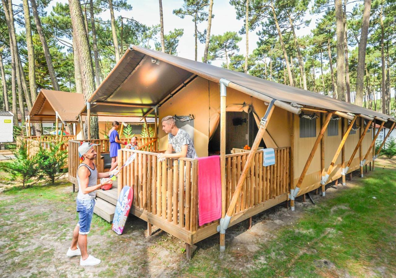 Village Le Vieux Port***** Campingplatz 3*